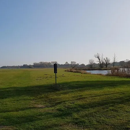 109-tiny House Mit Blick Ins Gruene Holiday home Bleckede